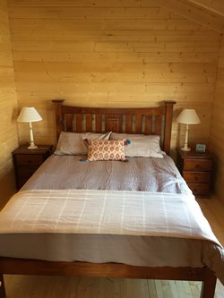 Eucumbene Trout Farm Lakeview Cottage main bedroom with queen bed