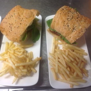 Alpaca burger and chips